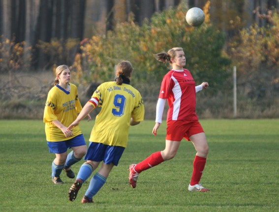DamenFussball1