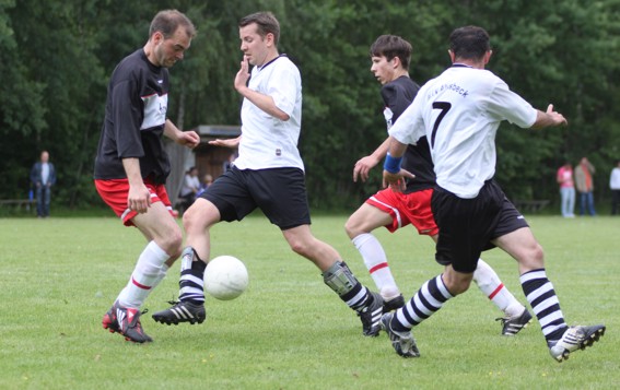 Herren2Fussball12