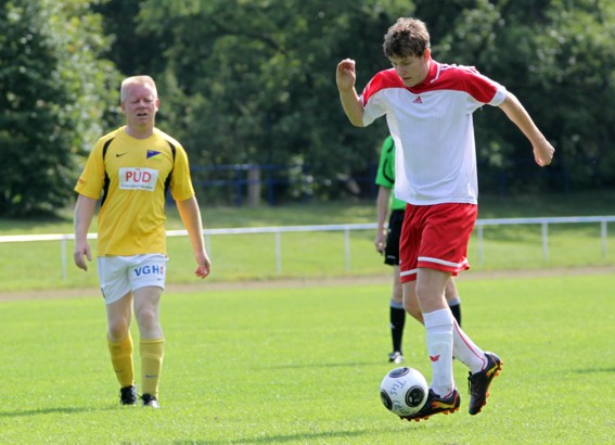 Herren2Fussball1