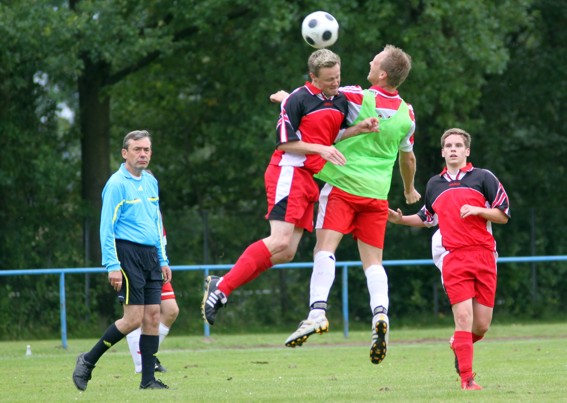 Herren2Fussball1