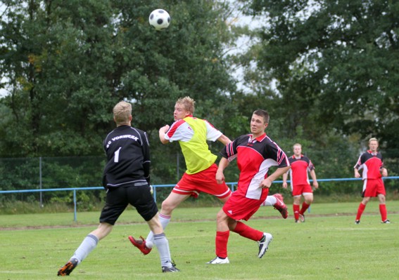 Herren2Fussball1