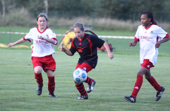 CJugendMaedchenFussball9