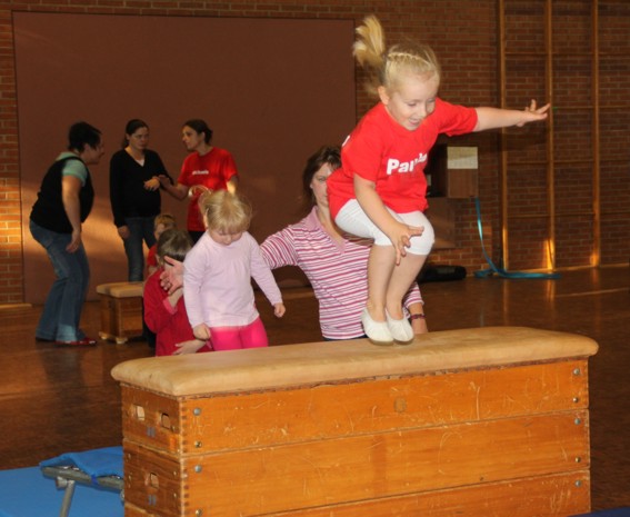 MutterKindTurnen14